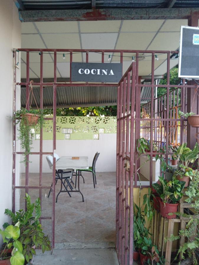Hostal Brisas Calobrenas Esterno foto