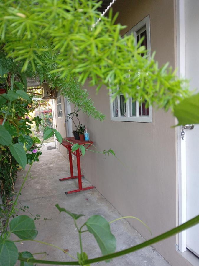 Hostal Brisas Calobrenas Esterno foto