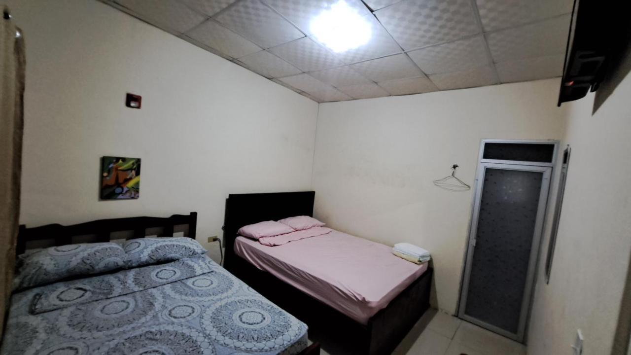 Hostal Brisas Calobrenas Esterno foto